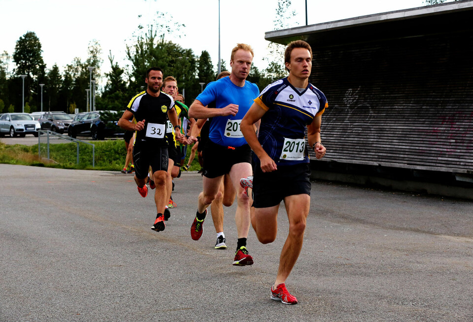 Vetle Christiansen leder her foran Bjørn Dæhlie og Trond Håvard Brunes (foto: Ole Henrik Hytjanstorp). Vetle Christiansen leder her foran Bjørn Dæhlie og Trond Håvard Brunes (foto: Ole Henrik Hytjanstorp).