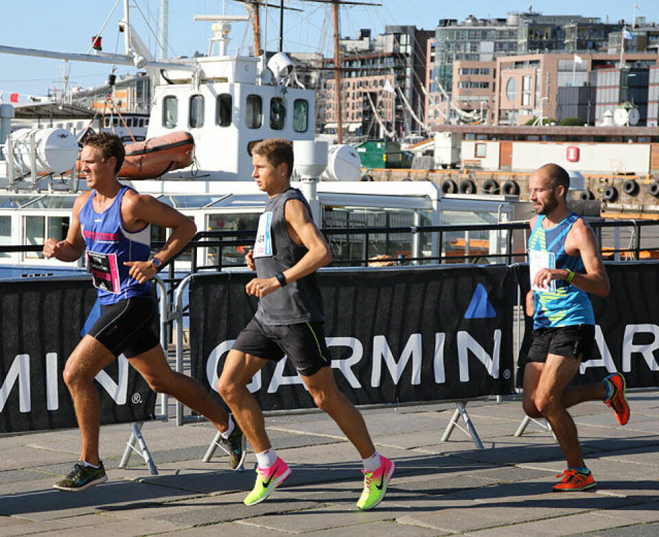 Marius Vedvik og Marthe Katrine Myhre vant BMW Oslo Maraton Maraton29km_Haakonsen_Groegaard_Strupstad_4S7A8625.jpg