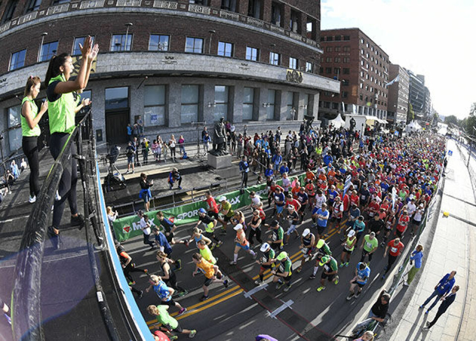 Marius Vedvik og Marthe Katrine Myhre vant BMW Oslo Maraton maraton-start_D5N0402.jpg