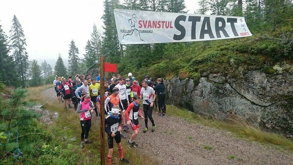 101 løpere fullførte Svanstul Fjelløp på 43, 25 og 10 km Start_10K.jpg