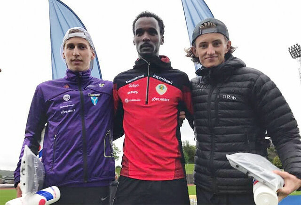 Zerei Mezngi (midten) vant 5000 meteren foran Kristian Tjørnhom (t.v.) og Oliver Andersen Vedvik. (Foto: arrangøren) Zerei Mezngi (midten) vant 5000 meteren foran Kristian Tjørnhom (t.v.) og Oliver Andersen Vedvik. (Foto: arrangøren)
