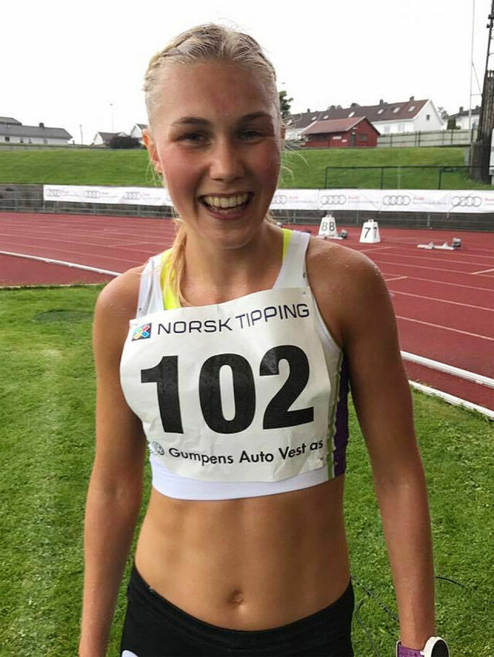 8 mann under 15 min på 5000 m i Norwegian Grand Prix i Kristiansand Kristin_Salvesen.jpg