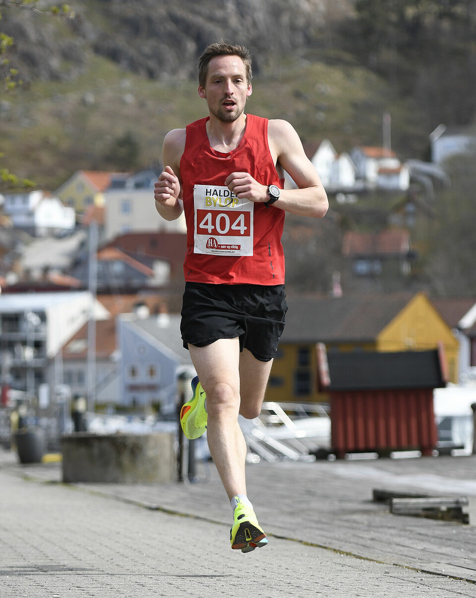 Robert Bergstå satte løyperekord i Halden Byløp 10km-robert-bergsta-vinner-menn_50D0942.jpg