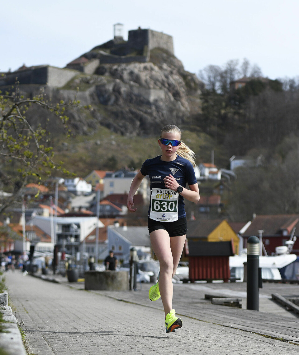 Robert Bergstå satte løyperekord i Halden Byløp 5km-ella-fuglesteg-vinner-kvinner_50D0894.jpg