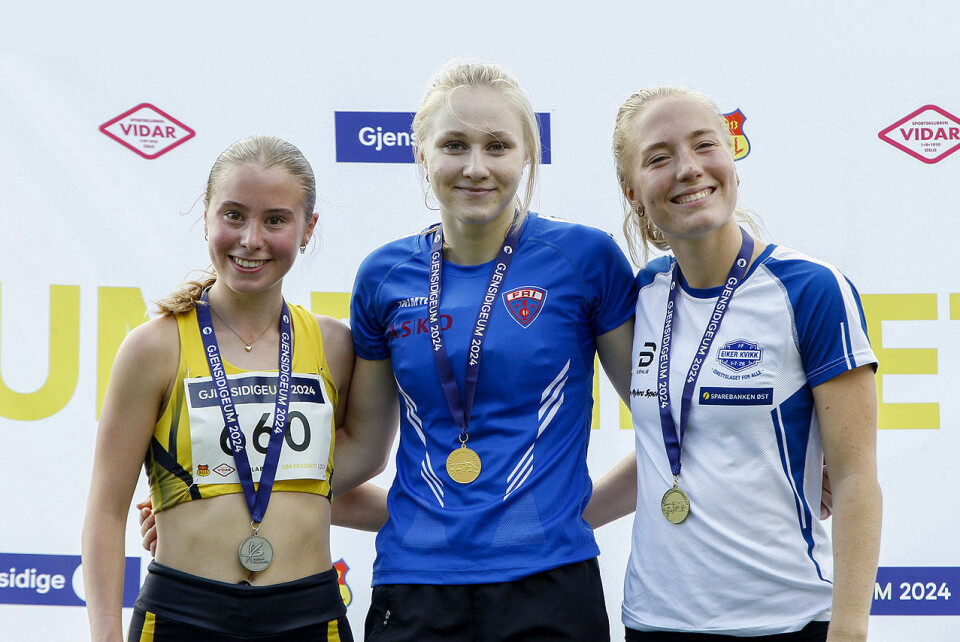 Pemiepallen 3000 meter J18-19: Dordi Forseth, Vilde-Sofie Torvund og Norah Sand-Hanssen. (Alle foto: Torbjørn Fjellheim) Dordi Forseth, Vilde-Sofie Torvund, Norah Sand-Hanssen