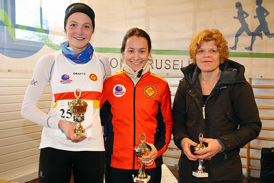 Premiepallen halvmaraton kvinner: Malene Liljedahl Njaastad, Anna Sofie Førre og Kristin Husby. Premiepallen halvmaraton kvinner: Malene Liljedahl Njaastad, Anna Sofie Førre og Kristin Husby.