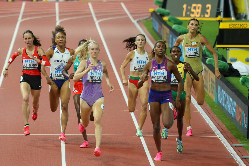 To britiske heatseire, men formbeskjed fra Mu og Moraa i semifinalen på 800 m for kvinner Heat_2_1U9A4420_Reekie_og-Rogers vinner.jpg