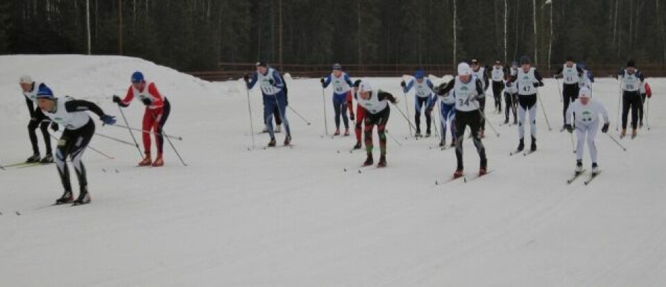 Jonas Amundsen og Ragnhild Bolstad vant Fenstadrunden Start_Fenstadrunden_2016.jpg