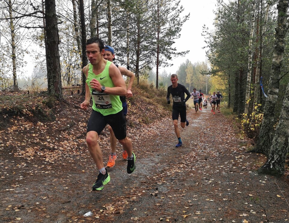 Engeseth og Udø Pedersen vant 10 km i Furumomila, 13-åring løp på 34:03 Ronny_Losoa.jpg
