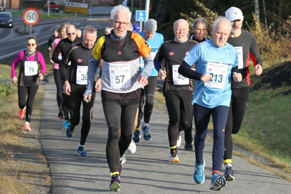 Even Bentzen Løvås suverent best på halvmaraton i Lørenskogløpet IMG_0003_57-Arne_Ingelsrud.JPG
