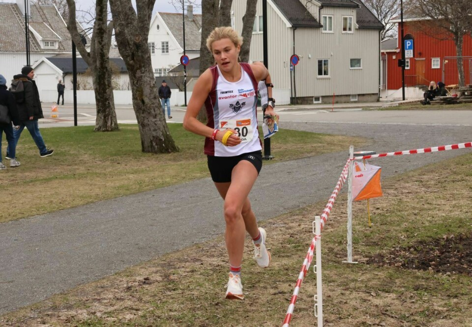 Young Vik og Langedal Breivik vant jevn NM-sprint Pia_spurt