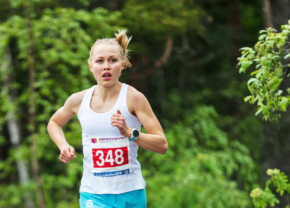 Helene Støle Melsom liker å konkurrere, men treninga har stor egenverdi, så hun mister ikke motivasjonen sjøl om vårkonkurransene ble borte. Her ser vi henne nærme seg mål under Grefsenkollen Opp i fjor. (Foto: Stian Schløsser Møller) Helene Støle Melsom liker å konkurrere, men treninga har stor egenverdi, så hun mister ikke motivasjonen sjøl om vårkonkurransene ble borte. Her ser vi henne nærme seg mål under Grefsenkollen Opp i fjor. (Foto: Stian Schløsser Møller)