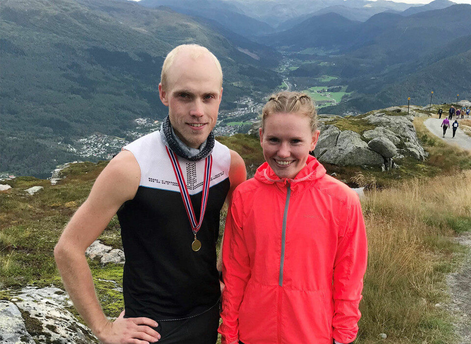 Andreas Skylstad og Karoline Holsen Kyte tok kvar sin klare siger. (Foto: Bystien Førde Opp) Andreas Skylstad og Karoline Holsen Kyte tok kvar sin klare siger. (Foto: Bystien Førde Opp)
