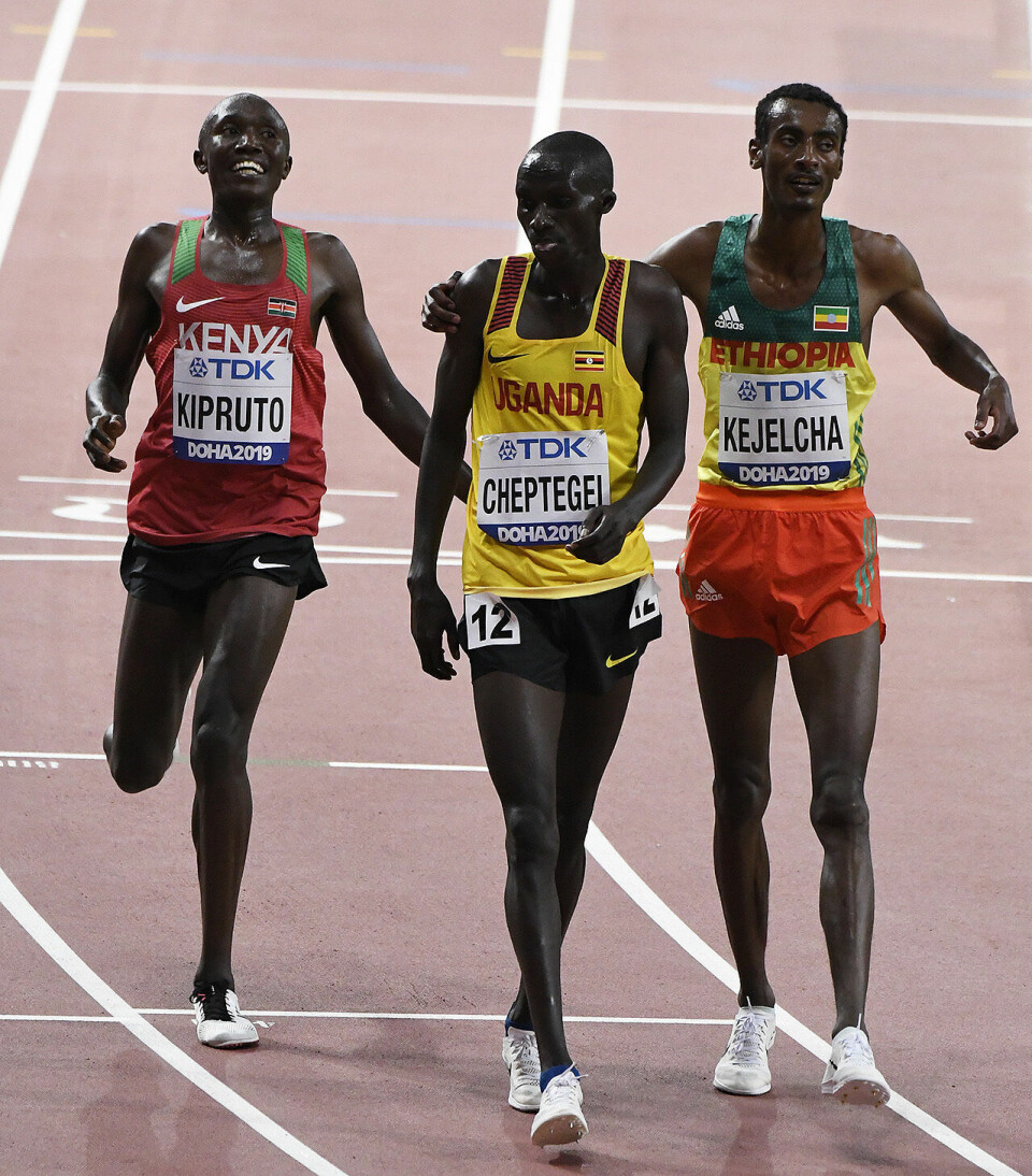 Sondre fornøyd med 12. plass på 10 000 meter i VM 10000-de-tre-beste_50D5623.jpg