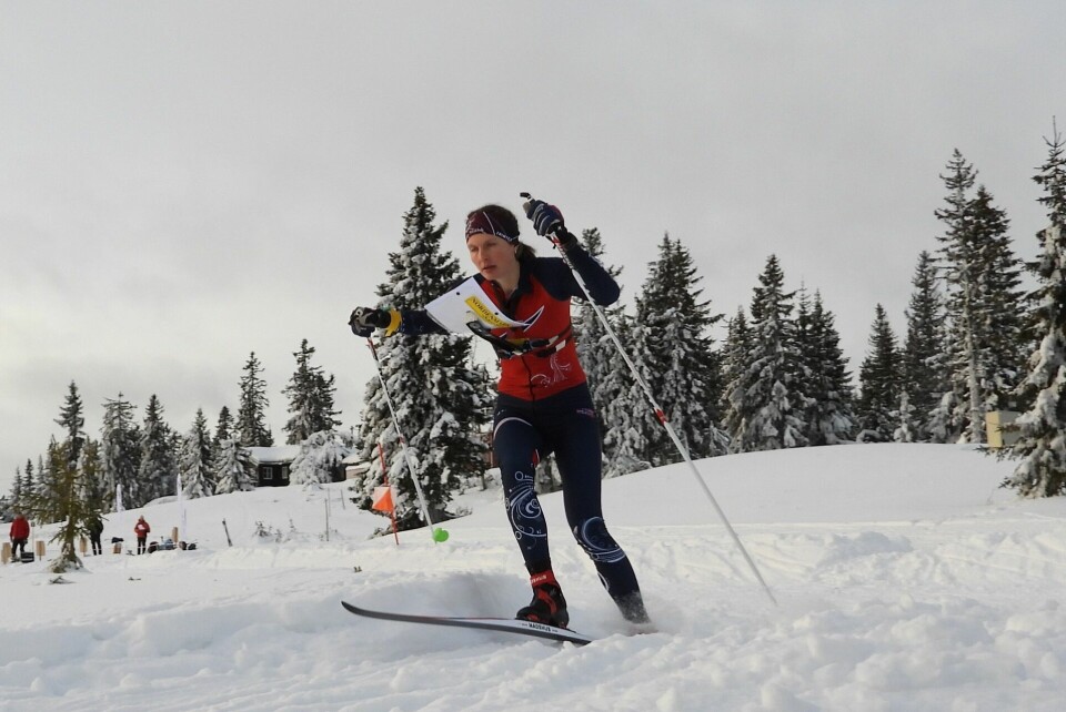 Vinner av D17 for andre dag på rad, Anna Ulvensøen, ut fra start søndag. (Foto: Stein Arne Negård) Vinner av D17 for andre dag på rad, Anna Ulvensøen, ut fra start søndag. (Foto: Stein Arne Negård)