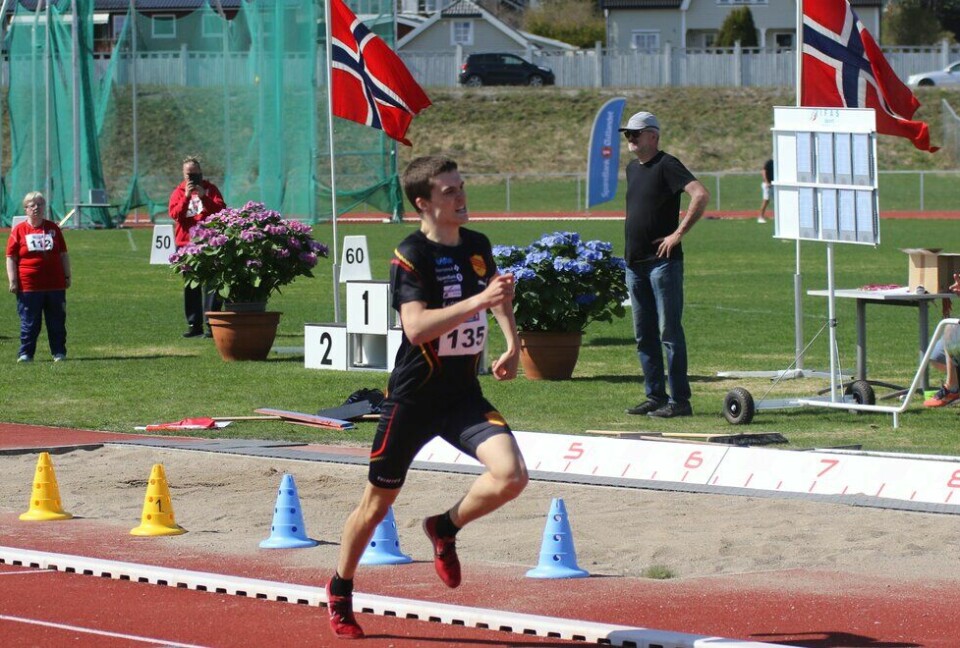 Esten Hansen-Møllerud Hauen stjal showet på 800 m på Hamar Friidrettens Venners Festival 2023