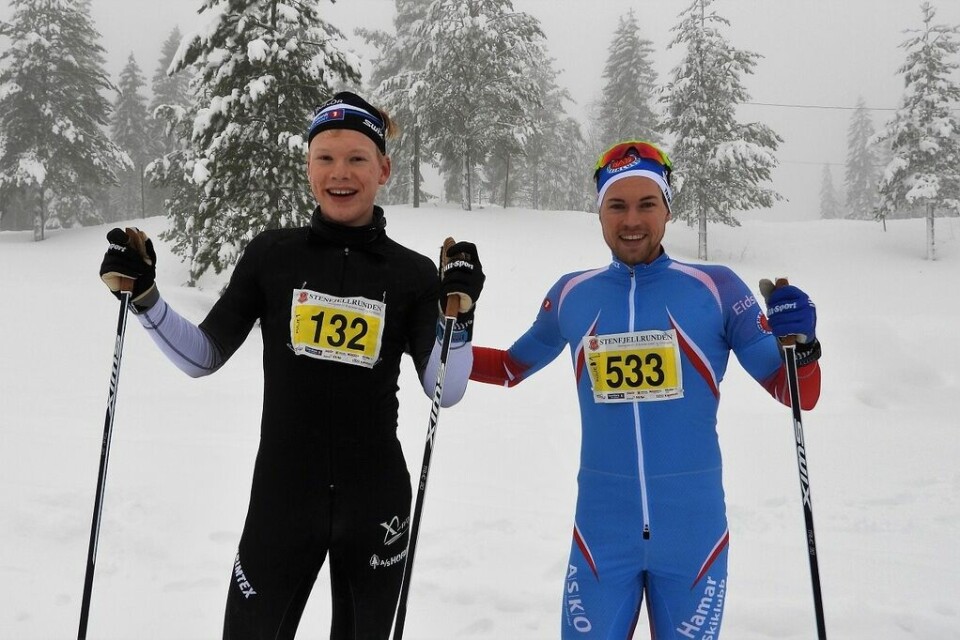 De to beste og eneste under to timer på det krevende føret i Stenfjellrunden 2020: Vinneren Ulrik Måbø, Hamar Skiklubb (til h.) og toeren Edvard Sæthern, Magnor UL (Foto: Stein Arne Negård) De to beste og eneste under to timer på det krevende føret i Stenfjellrunden 2020: Vinneren Ulrik Måbø, Hamar Skiklubb (til h.) og toeren Edvard Sæthern, Magnor UL (Foto: Stein Arne Negård)