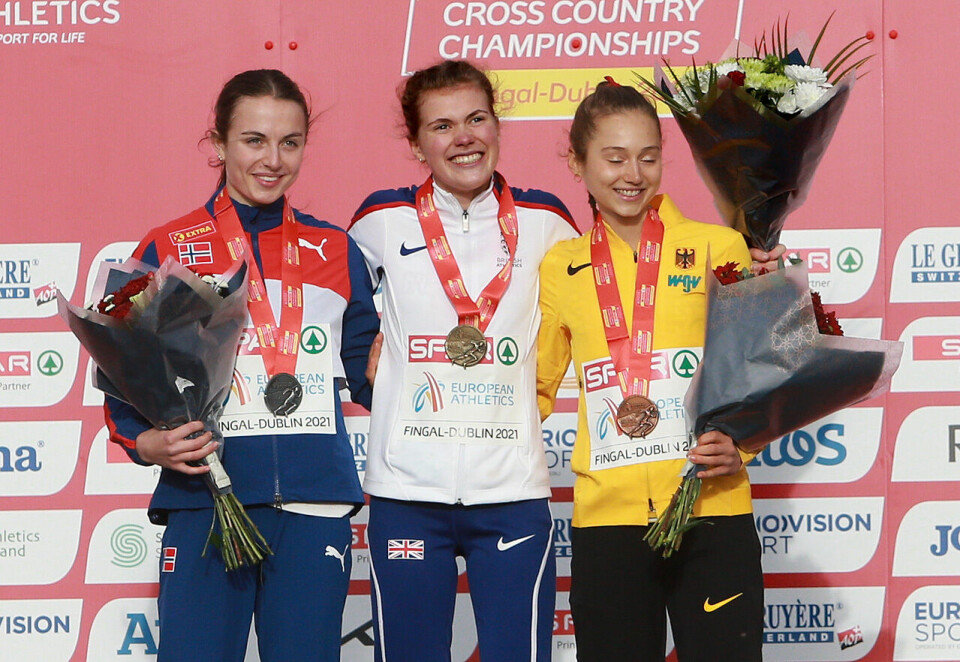 Ingeborg Østgård spurtet inn til EM-sølv U20-jenter_pall_Oestgaard_Meagen_Heckel_ind_AZ3T4297.jpg