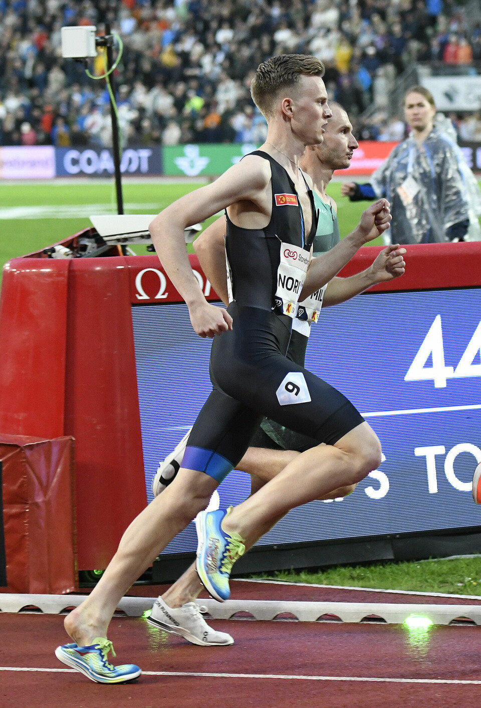 Dramatisk da Jakob Ingebrigtsen svalestupte seg inn til 1500 m-seier på Bislett 1500-nordaas-sko_50D2792.jpg