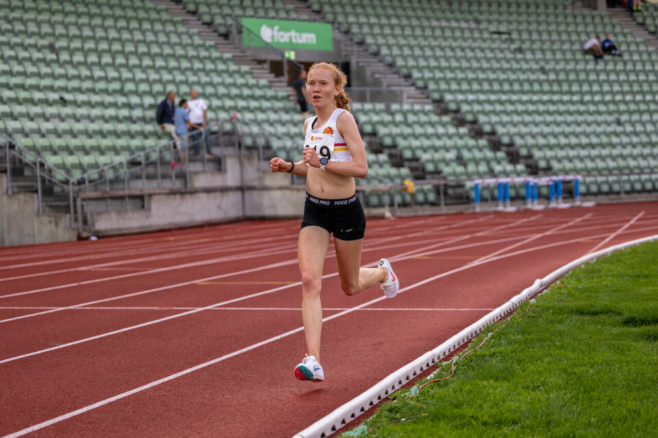 Bislett Sommerstevne ga ny personlig rekord for mange Bislett-Sommernatt-Adele-Henriksen.jpg