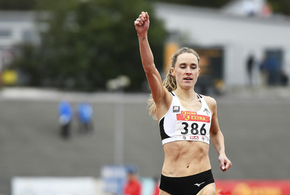 Hedda Hynne var storfavoritt og vant enkelt på 800 meter i NM. (Foto: Bjørn Johannessen) Hedda Hynne var storfavoritt og vant enkelt på 800 meter i NM. (Foto: Bjørn Johannessen)