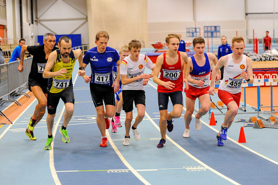 Marius Vedvik under 8 minutter på 3000 meter i Pingvinlekene _DSC6250.jpg