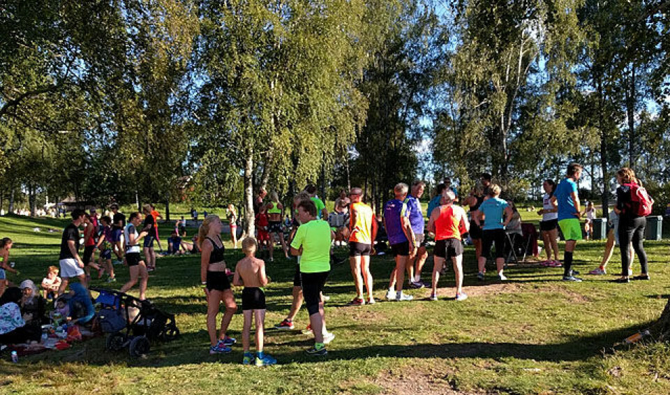 Seks aldersrekorder i strålende varmt vær i det 459. SRM Sommerdag_paa_Sognsvann_IMG_20160817_181930.jpg