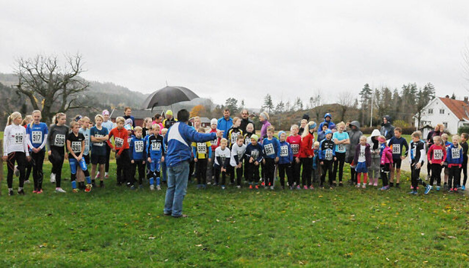 Tidenes rekordgubbe – med hele 907 løpere til start 1-Minigubben_foer_start1.jpg