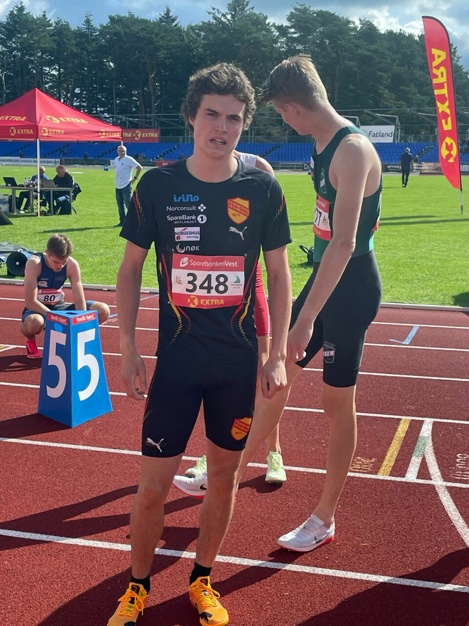 Junior-NM: Esten Hansen-Møllerud Hauen og Sondre Svarholt vant 800 meter 800m u23 esten i maal.jpg