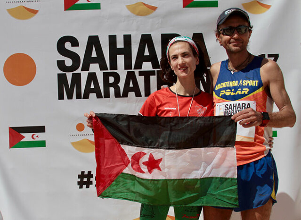 Solveig Ramstad-Ekeberg løp Sahara Marathon 28. februar 2_vinnere_ph_33262596566_7356b56ddc_k (2).jpg