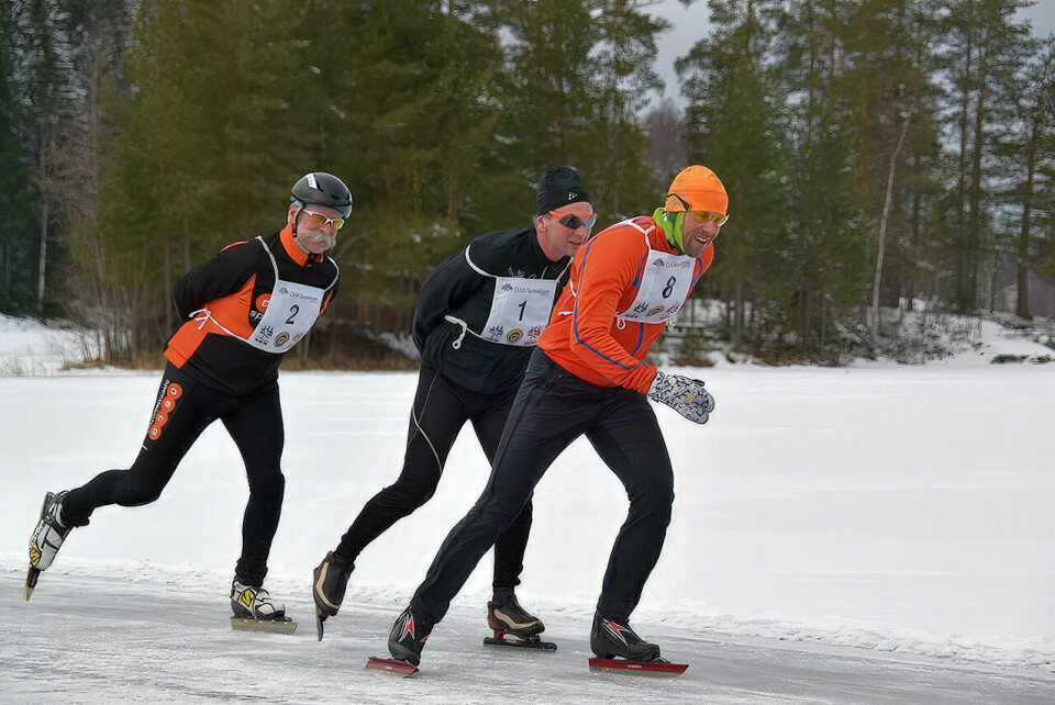 Amundløpet 2020. Tore Kvernes (8) og Lars Petter Ernø (2) delte 3. plass på 50 km med Tor Dølvik (1) like bak. (Foto: Per Kr. Johansen) Amundløpet 2020. Tore Kvernes (8) og Lars Petter Ernø (2) delte 3. plass på 50 km med Tor Dølvik (1) like bak. (Foto: Per Kr. Johansen)
