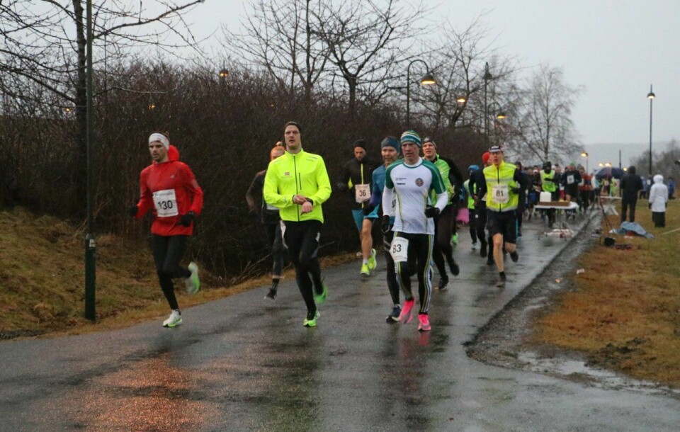 Gode vinnertider på årets våteste dag i Ålesund Halv_tet