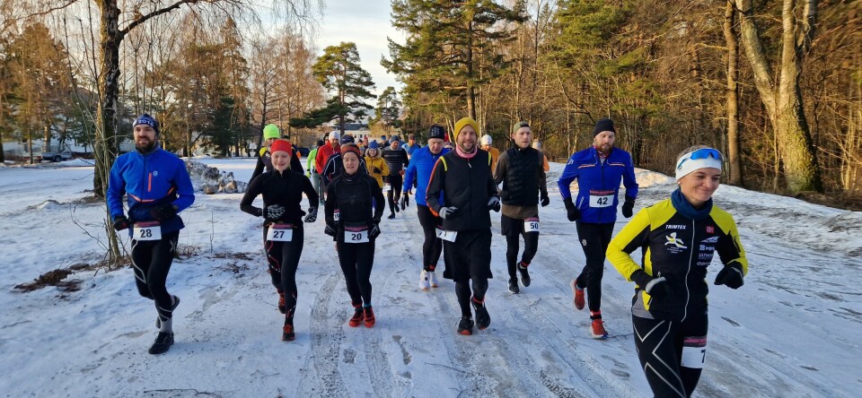 Rumenske Florin Simion ble Last One Standing på Ekeberg Backyard Ultra Løpere i løypa, foto Håvard Huru Bergene.jpg