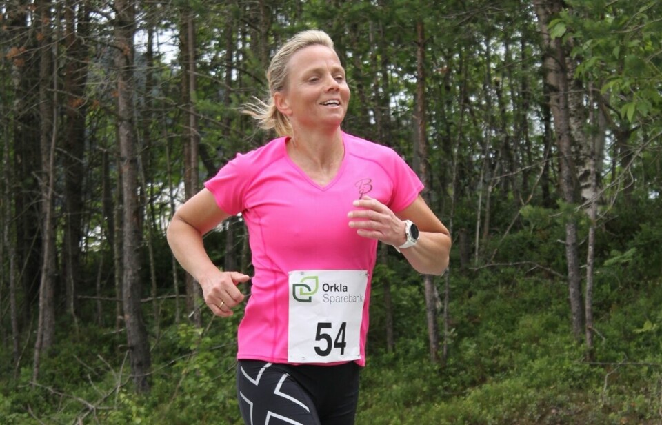 Mona Grindberg vant Meldal 6-timers med et resultat rett bak persen (7. beste norske kvinne på distansen). Foto: Arrangøren Mona Grindberg vant Meldal 6-timers med et resultat rett bak persen (7. beste norske kvinne på distansen). Foto: Arrangøren