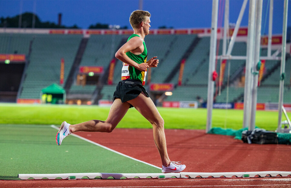 Vi ser Sigurd Ruud Skjeseth i fint driv under Bislett Night of Highlights i sommer. Under NM seinere i sesongen ble det bronse på både 5000 og 10 000 m. (Foto: Samuel Hafsahl) Vi ser Sigurd Ruud Skjeseth i fint driv under Bislett Night of Highlights i sommer. Under NM seinere i sesongen ble det bronse på både 5000 og 10 000 m. (Foto: Samuel Hafsahl)