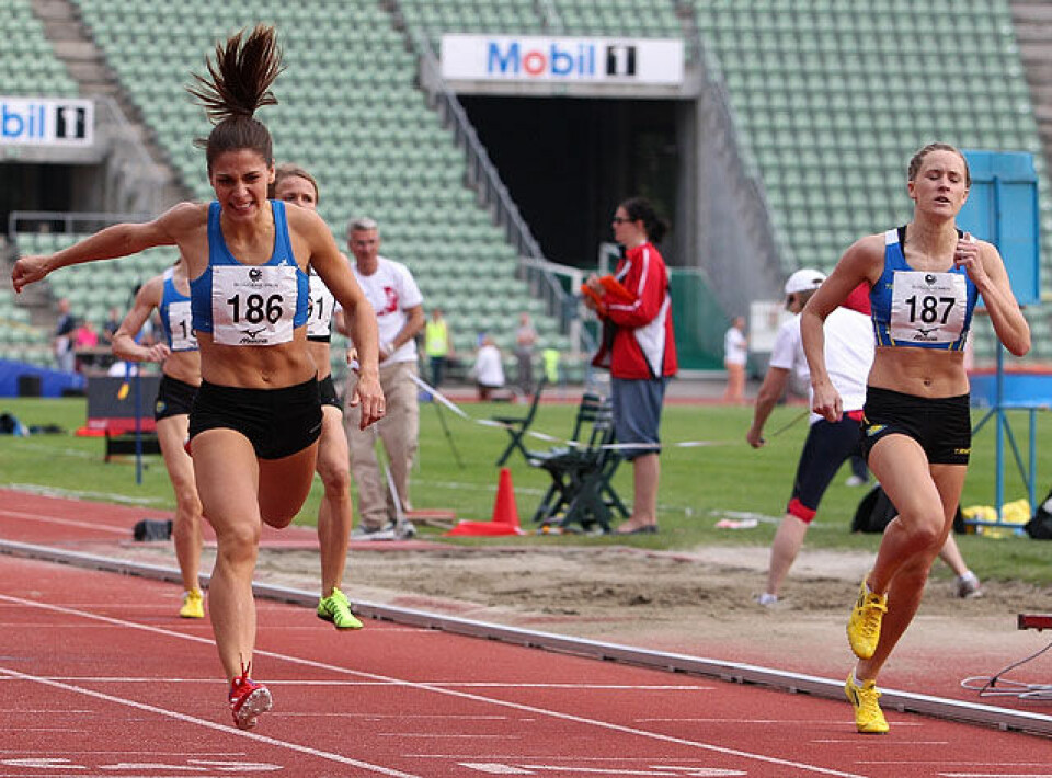 Åpningsstevne Bislett: Vedvik nordisk mester på 10 000 m 800m_damerA_finish_A20G2989.jpg