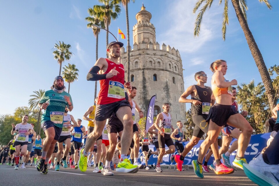 Weldu Negash Gebretsadik best av de norske maratonløperne i Sevilla Sevilla-Marathon-borg.jpg