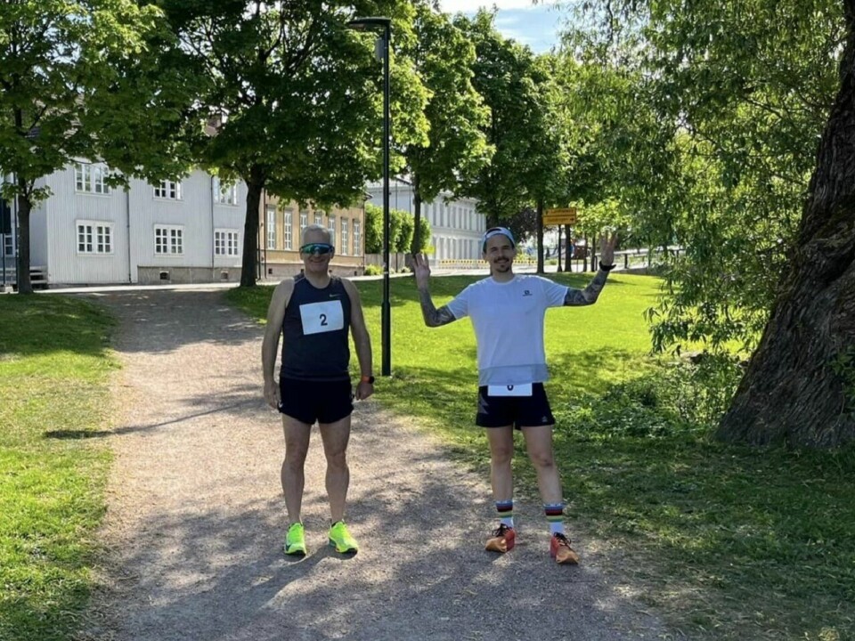 To av de fire som fullførte ultradistansen 50 km, Ole Arne Eiksund (2) og Magnus Thorud, før start. (Foto: Tom-Rune Bertelsen) To av de fire som fullførte ultradistansen 50 km, Ole Arne Eiksund (2) og Magnus Thorud, før start. (Foto: Tom-Rune Bertelsen)