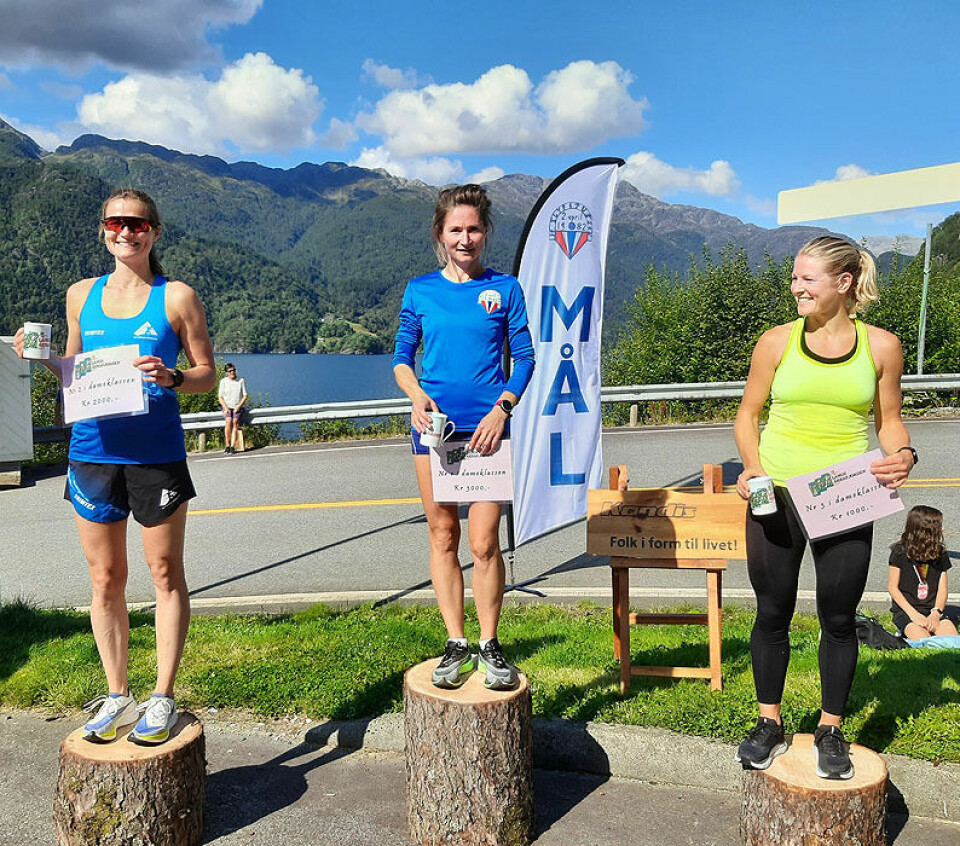 Folkefest Langs Åkrafjorden 11 - Vinnarar - Dameklassen - 1.jpg