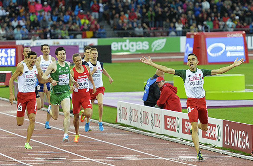 Polsk maktdemonstrasjon da favoritten svikta på 800 m 800-menn-maalgang_D4N6209