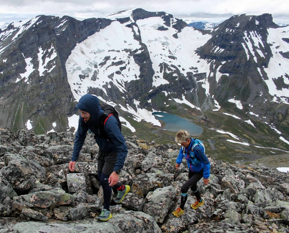 1851 OppNed Norddal i Skyrunner Series Norway Sander Bruteig Grønningsæter og Anna Margrethe Tråve .jpg