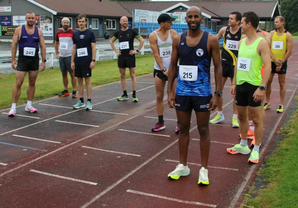 Suverene vinnere og tette dueller på Fevik stadion IMG_7232Start10m.JPG