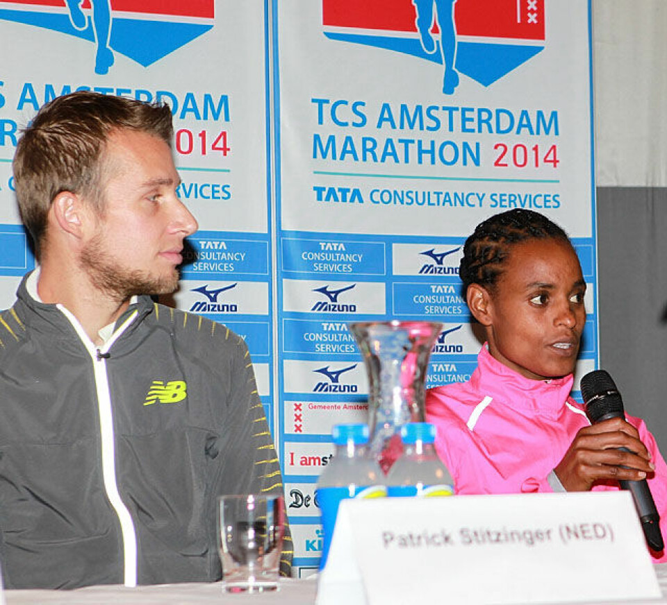 659 norske løper Amsterdam Maraton søndag Patric_Stitzinger_Meseret_Hailu_A20G1181.jpg