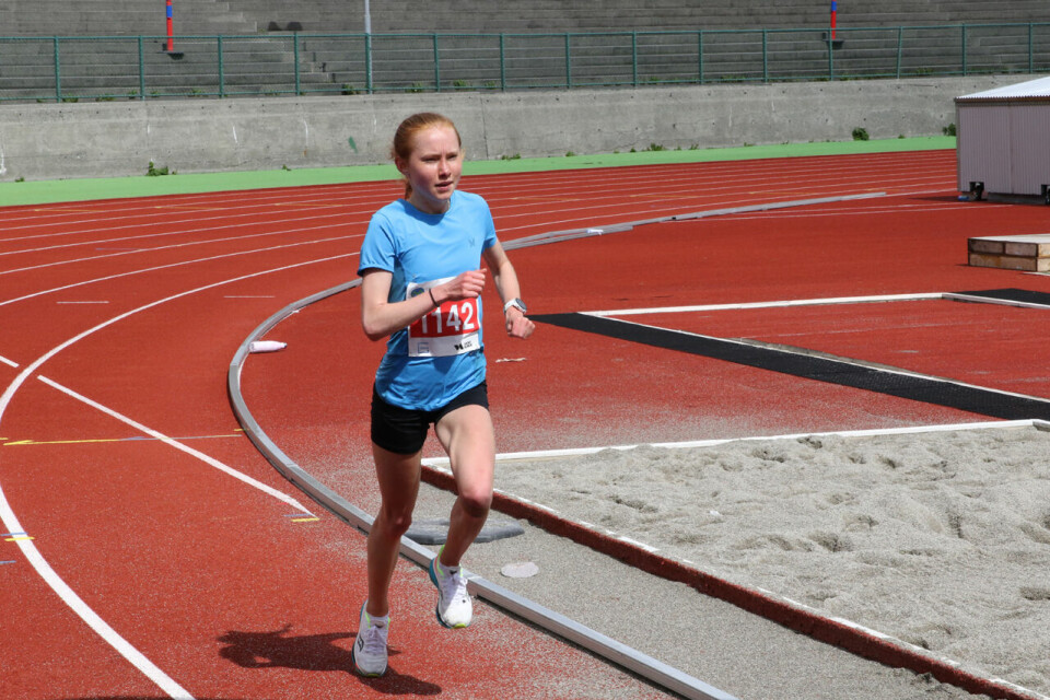 Bergen Ultra kåret vinnere på fire distanser, Therese Falk løp en knallsterk 100 km. 1P1A7915.jpg
