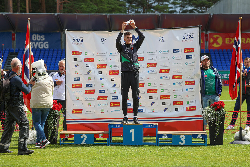 Kongepokalene til Jakob Ingebrigtsen og Karoline Bjerkeli Grøvdal under NM i friidrett 1U9A4335.jpg