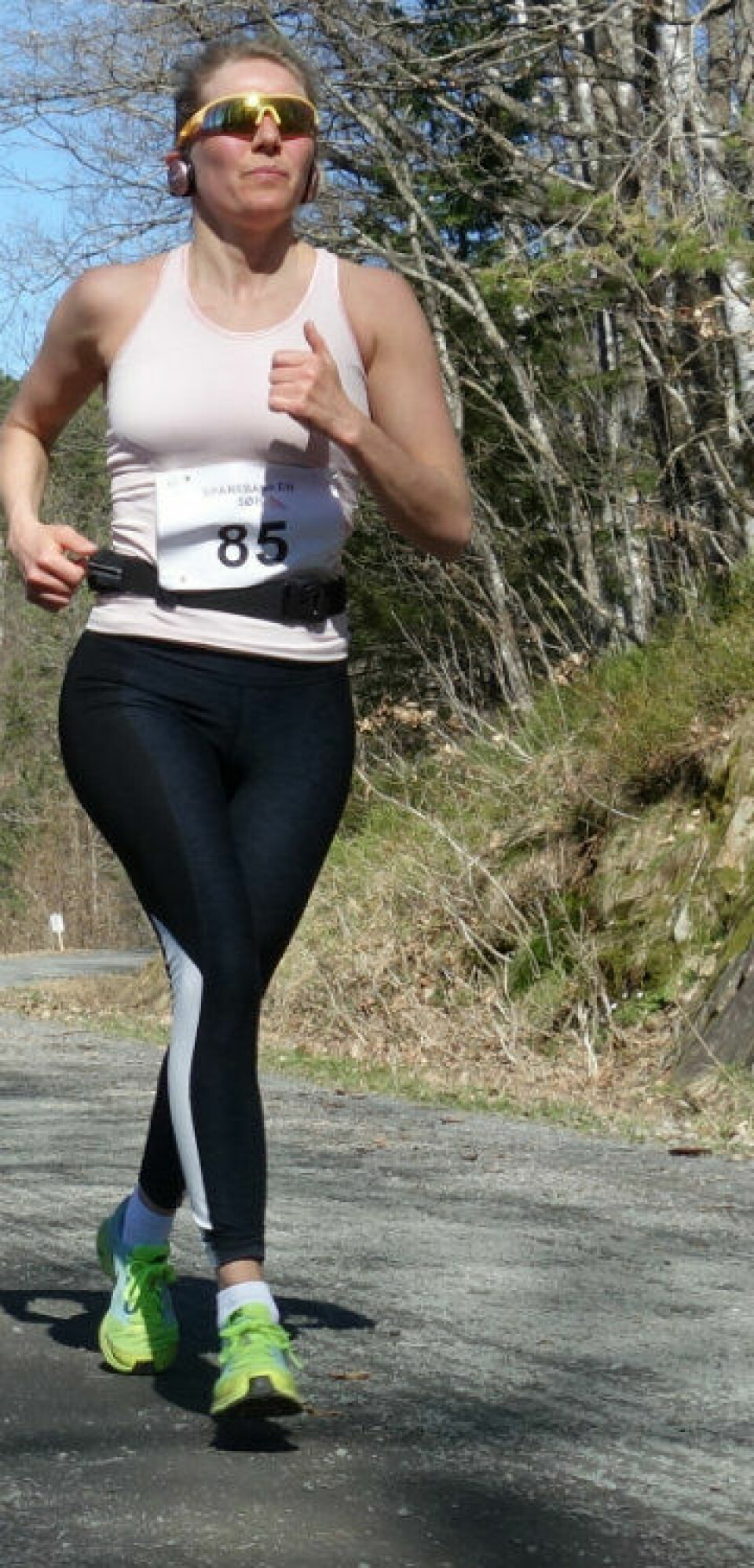 82 løpere fullførte Fevik halvmaraton DSC04790RedDame85.jpg