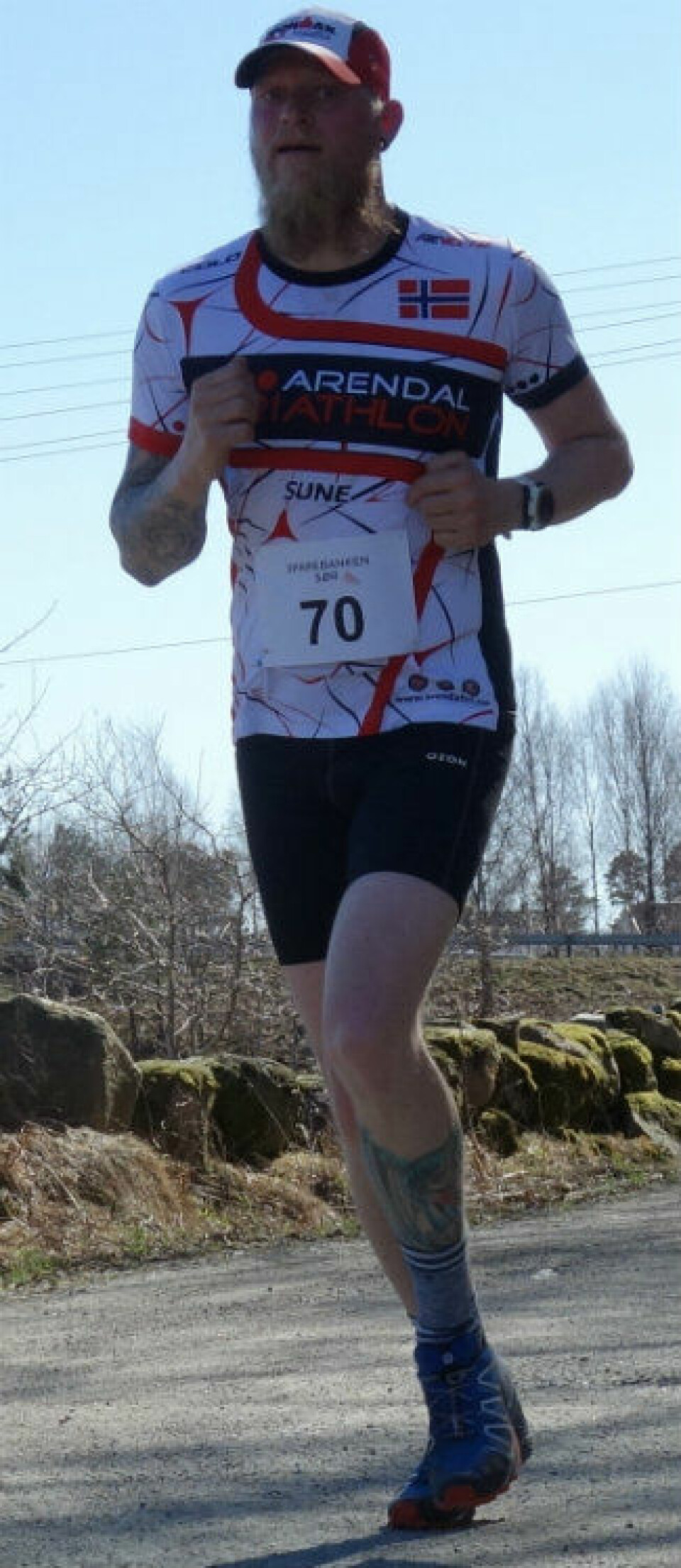 82 løpere fullførte Fevik halvmaraton DSC04956RedAredalTri70.jpg