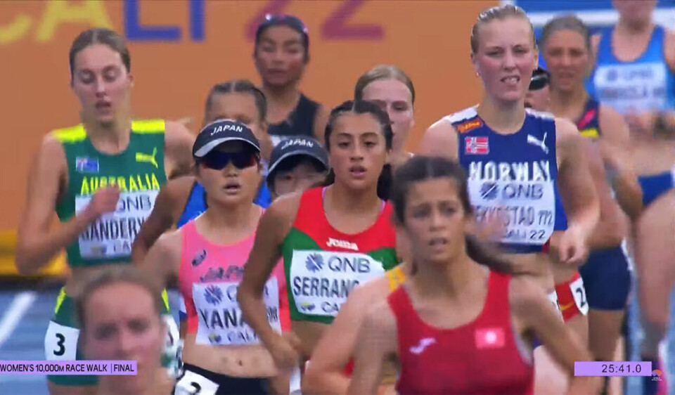 27. plass til Maren Karlsen Bekkestad på 10000 m kappgang i U20-VM 10000m-kappgang-felt-og-Maren-Karlsen-Bekkestad.jpg