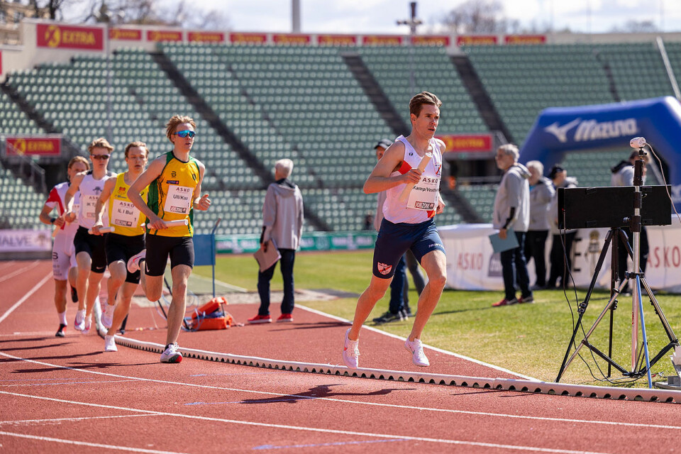 Tjalve vant også herrestafetten på Bislett 8U3A6402.jpg