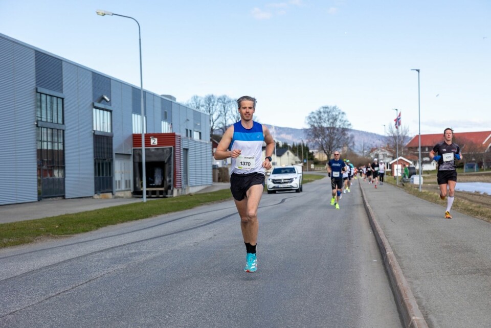 151 deltakere løp en av tre distanser i Lierløpet bjornar-tho-underveis.jpg